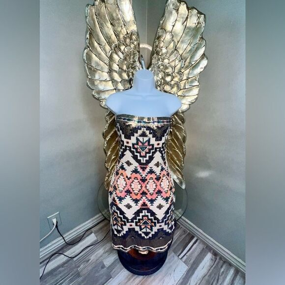 Stunning Aztec Color Blocks Sequins Mini Dress - Picture 3 of 12
